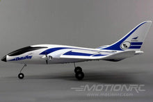 Load image into Gallery viewer, HobbyZone Delta Ray with SAFE 865mm (34") Wingspan - RTF